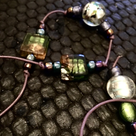 SALE! Leather and Handmade Lamp-work Bead Lariat- small imperfection - Picture 2 of 2